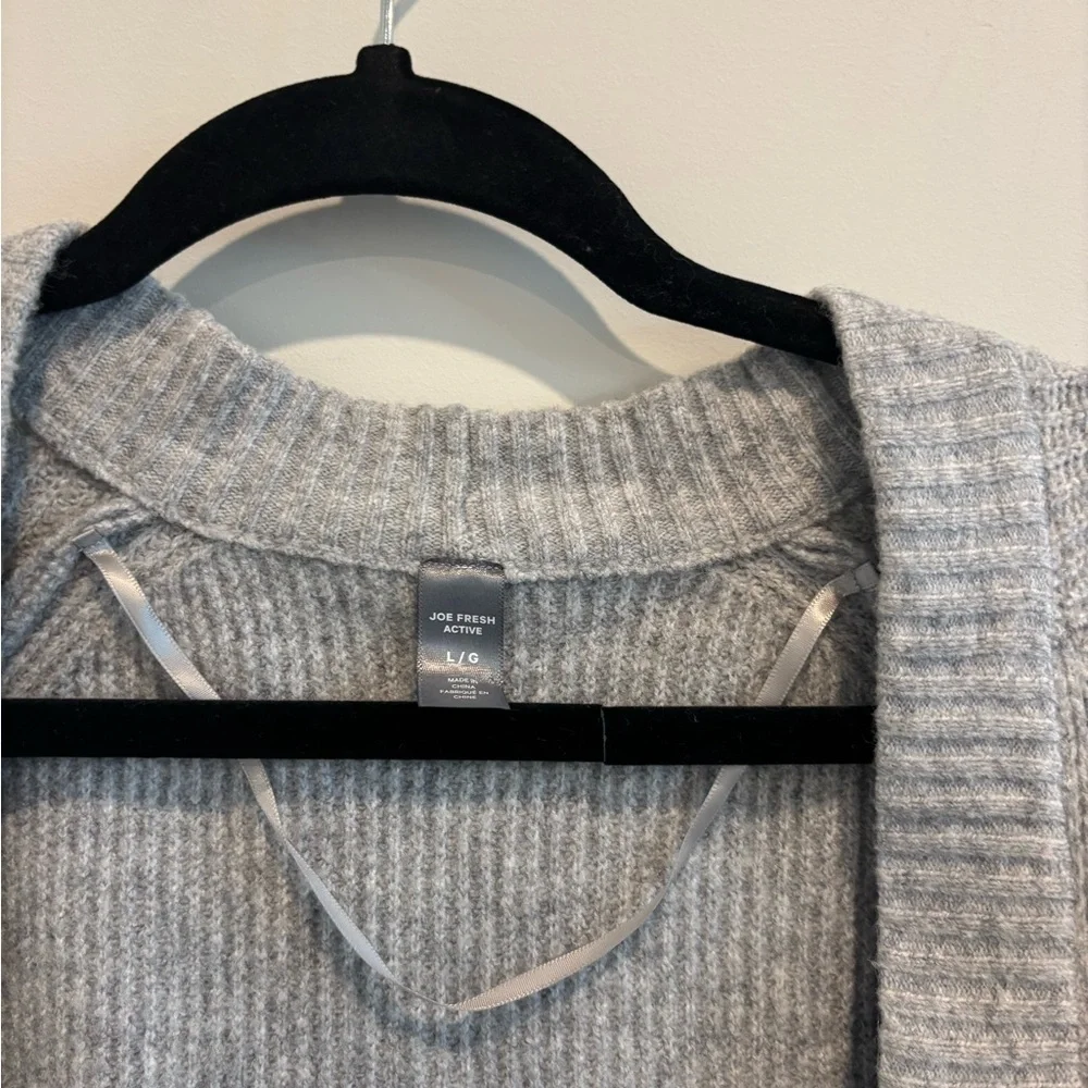 Joe Fresh Women's Light Gray Shrug - Picture 4 of 5